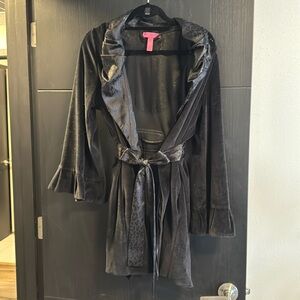 Short Betsey Johnson Robe